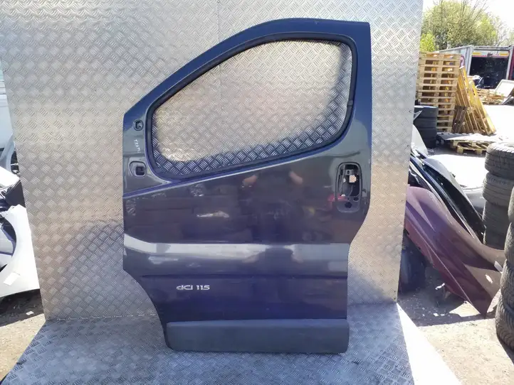 Renault Trafic II (X83) (2002 - 2014) Дверь — фото 1