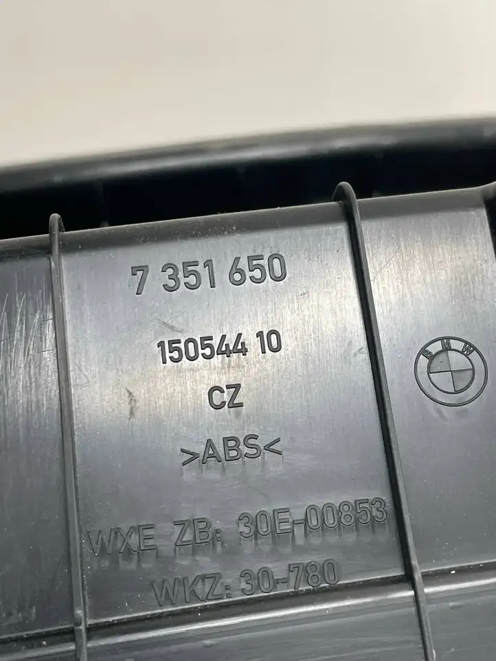 BMW 3 F30 F35 F31 (2012 - 2018) 7351650 Прочая отделка багажника — фото 3