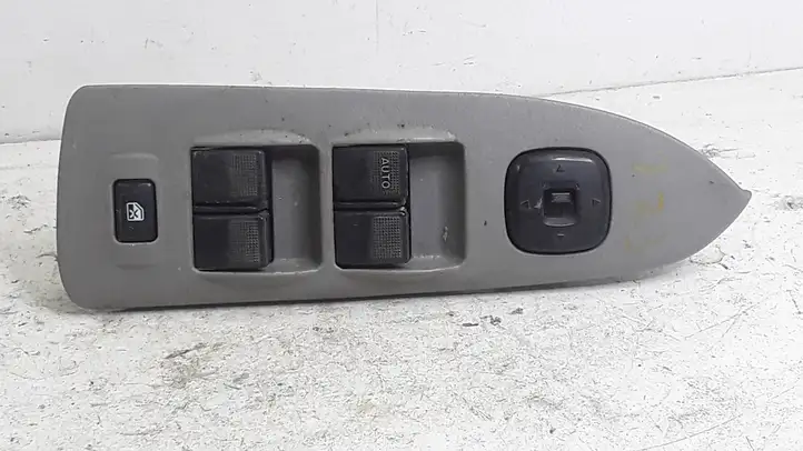 Mazda 323 F (2001 - 2003) BL4E66350 Кнопка стеклоподъемников — фото 1