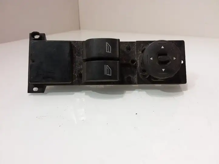 Ford Focus (2005 - 2008) 3M5T14529DE Кнопка стеклоподъемников — фото 1