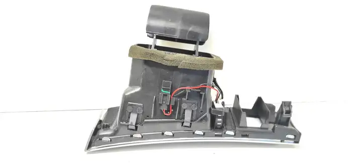 Audi A6 S6 C6 4F (2008 - 2011) 4F2820902D Боковой воздушный дефлектор — фото 2