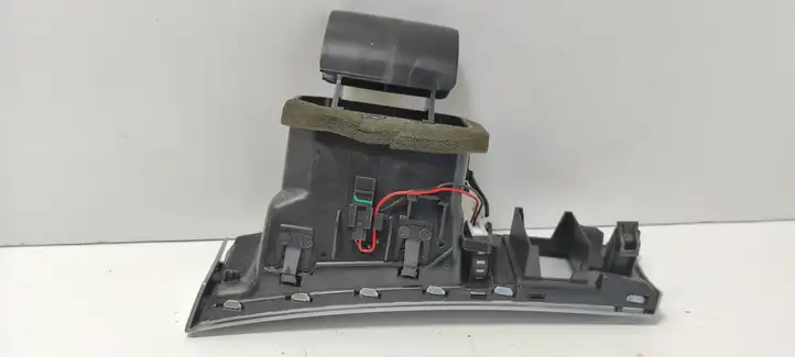 Audi A6 S6 C6 4F (2008 - 2011) 4F2820902D Боковой воздушный дефлектор — фото 7