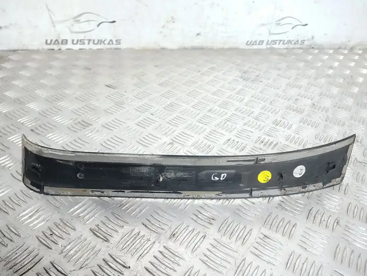 Audi A4 S4 B7 8E 8H (2004 - 2009) 8E0853376C Внутренняя отделка заднего порога — фото 2