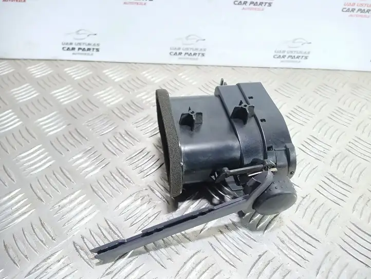 Mercedes-Benz A W168 (1997 - 2004) 1688300254 Боковой воздушный дефлектор — фото 3