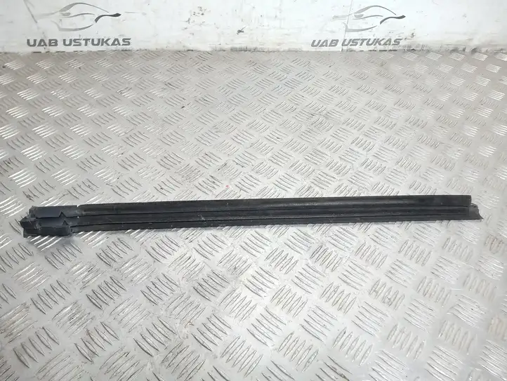Audi A4 S4 B8 8K (2007 - 2011) 8H0839477 Молдинг заднего крыла — фото 3