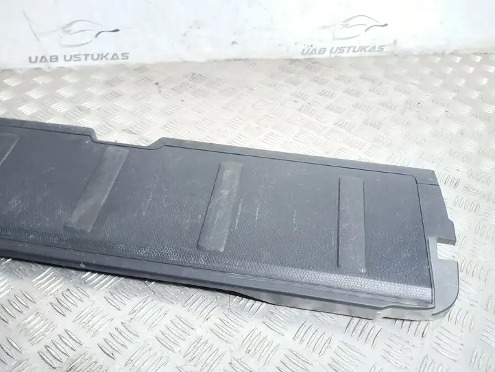 Mitsubishi Outlander (2007 - 2012) 7224A020 Отделка порога багажника — фото 4