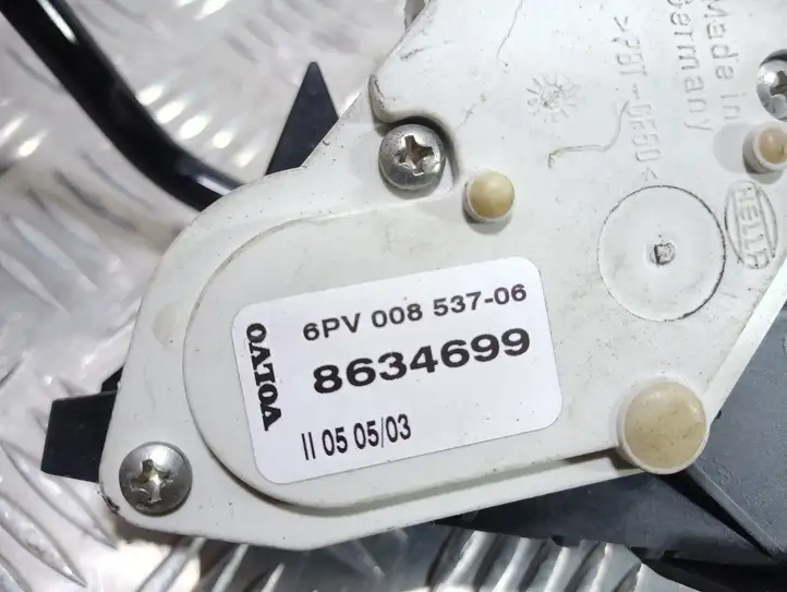 Volvo XC90 (2002 - 2006) 8634699 Педаль акселератора — фото 4