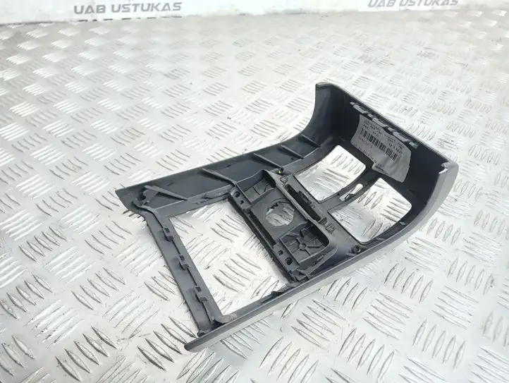 Volkswagen PASSAT B7 (2011 - 2014) 3AA864298 Другая деталь консоли (туннеля) — фото 3