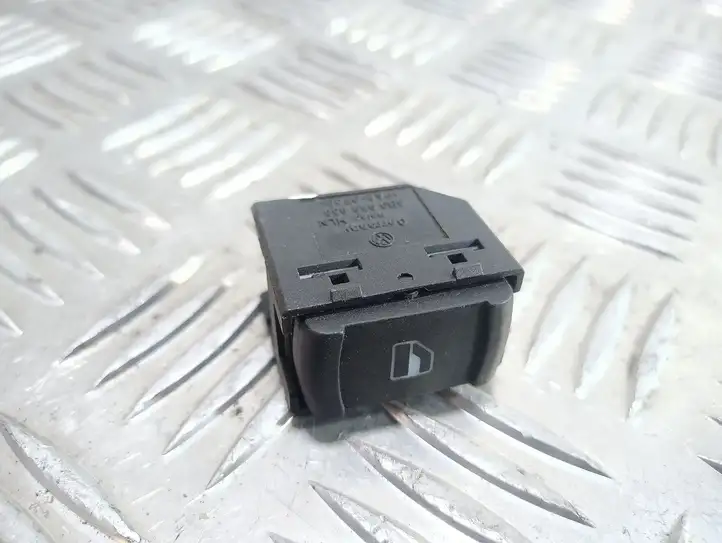 Skoda Octavia Mk1 (1U) (1996 - 2004) 3B0959855 Блок кнопок стеклоподъемников — фото 1