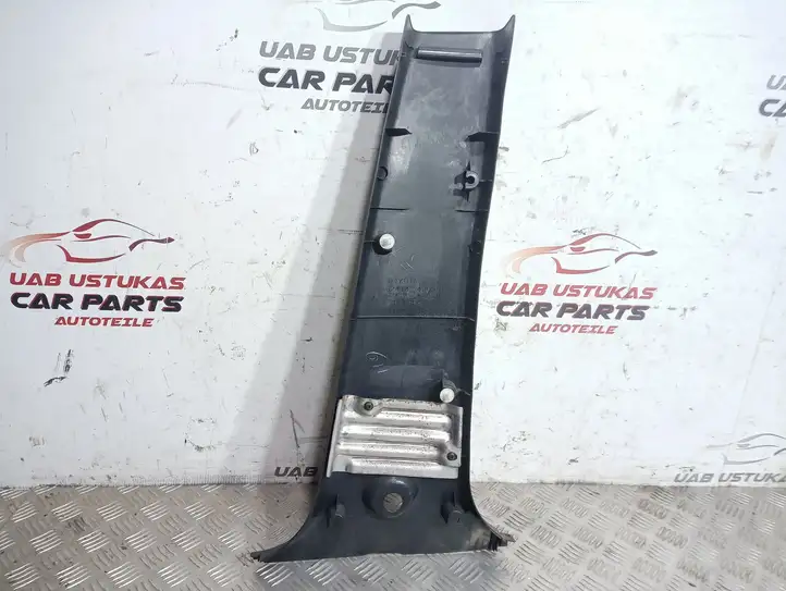 Toyota RAV 4 (XA20) (2000 - 2005) 6241442020 Нижняя обшивка стойки B — фото 2