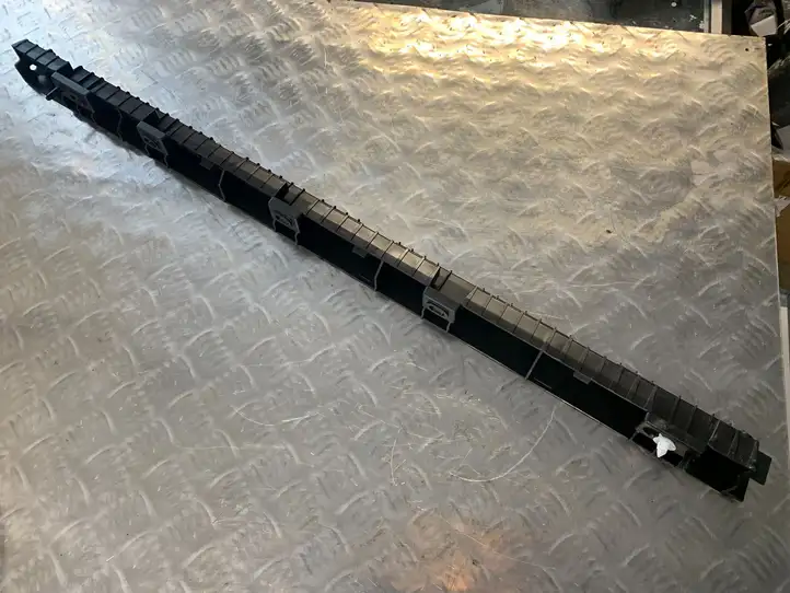 Volvo XC90 (2014 - 2019) 31395856 Усилитель порога — фото 1