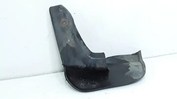 Toyota Corolla E120 E130 (2000 - 2004) 7662512480 Задний брызговик — фото 1