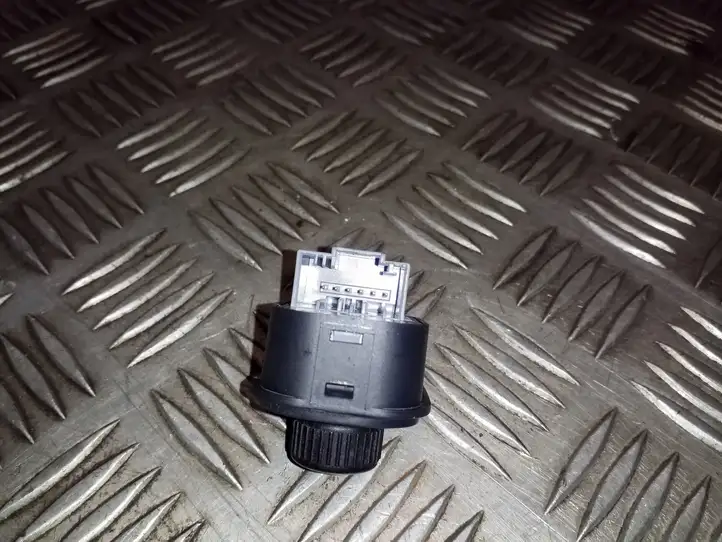 Volkswagen Eos (2010 - 2015)  1K0959565K Включатель зеркал