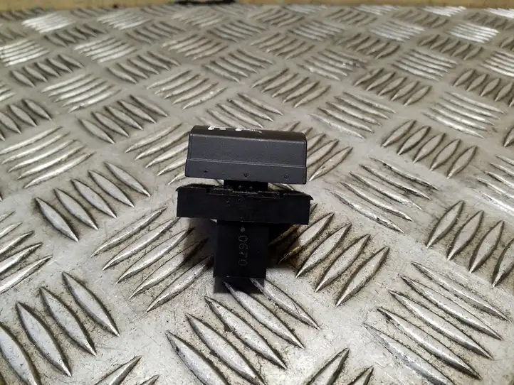 Volkswagen Eos (2010 - 2015) 1Q0959873B Кнопка стеклоподъемников — фото 4
