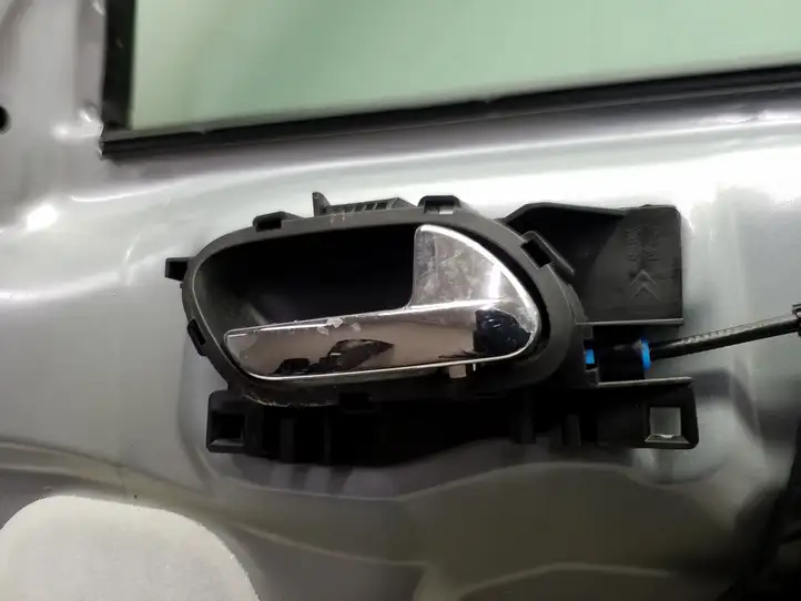 Citroen C4 I Picasso (2006 - 2013) Дверь — фото 2