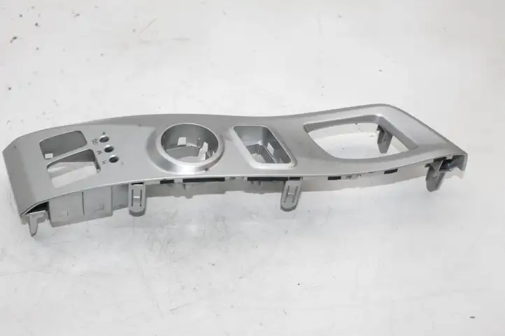 Toyota Prius+ (ZVW40) (2011 - 2018) 5544647060 Декоративная планка — фото 2