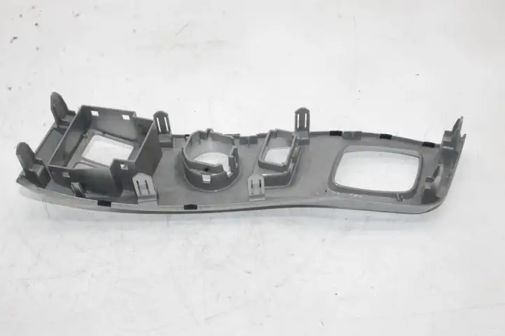Toyota Prius+ (ZVW40) (2011 - 2018) 5544647060 Декоративная планка — фото 6
