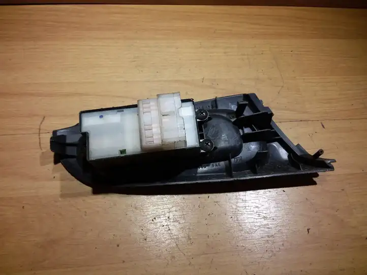 Nissan Almera N16 (2000 - 2010) 80961BM590 Блок кнопок стеклоподъемников — фото 3