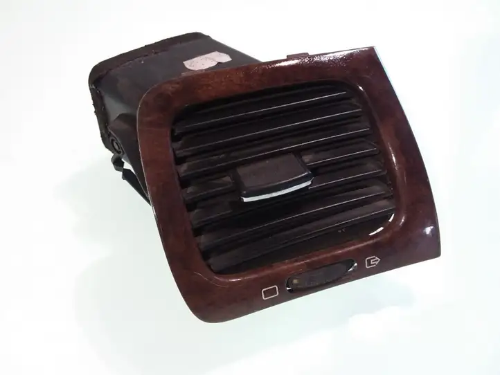 Peugeot 607 (2000 - 2004)  9629443977 Боковая воздушный дефлектор