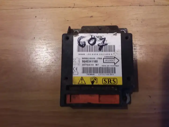 Peugeot 607 (2000 - 2004)  9640341180 Блок управления надувных подушек