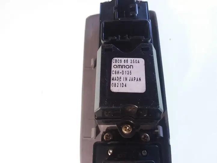 Mazda Premacy (1999 - 2005) CB0866350A Кнопка стеклоподъемников — фото 2