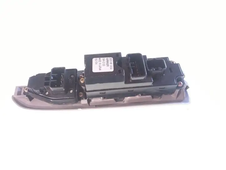Mazda Premacy (1999 - 2005) CB0866350A Кнопка стеклоподъемников — фото 3