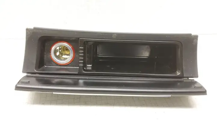 Volkswagen PASSAT B6 (2005 - 2010) 3C0863284A Передняя пепельница — фото 5