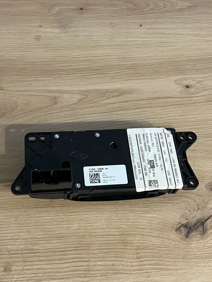 Land Rover Range Rover Sport L461 (2017 - ) J8A214B566BA Механизм регулировки сиденья — фото 2