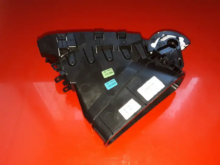 Ford Focus (2011 - 2015) BM51A014L21AC Центральный воздушный дефлектор — фото 2