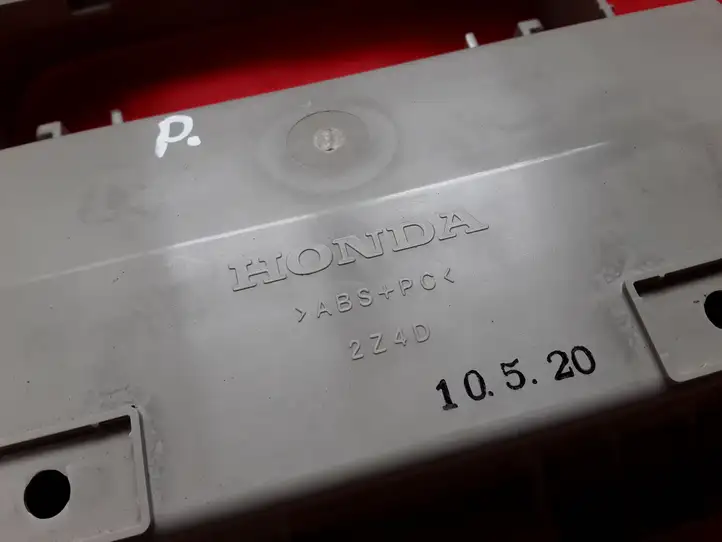 Honda Accord (2008 - 2016) 2Z4D Очечник — фото 4