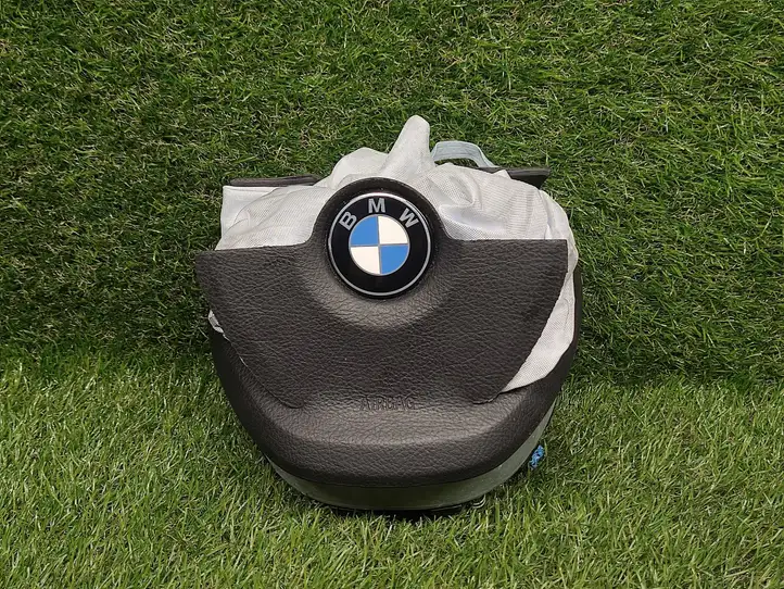 BMW 5 F10 F11 (2009 - 2016) 6783828 Подушка безопасности руля — фото 1