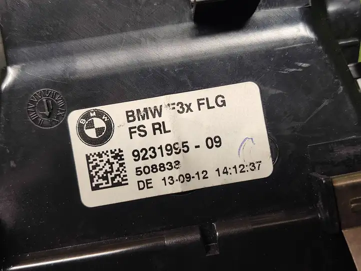 BMW 3 F30 F35 F31 (2012 - 2018) 9231995 Боковой воздушный дефлектор — фото 2