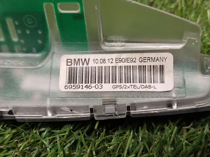 BMW 3 F30 F35 F31 (2012 - 2018) 6959146 GPS антенна — фото 3
