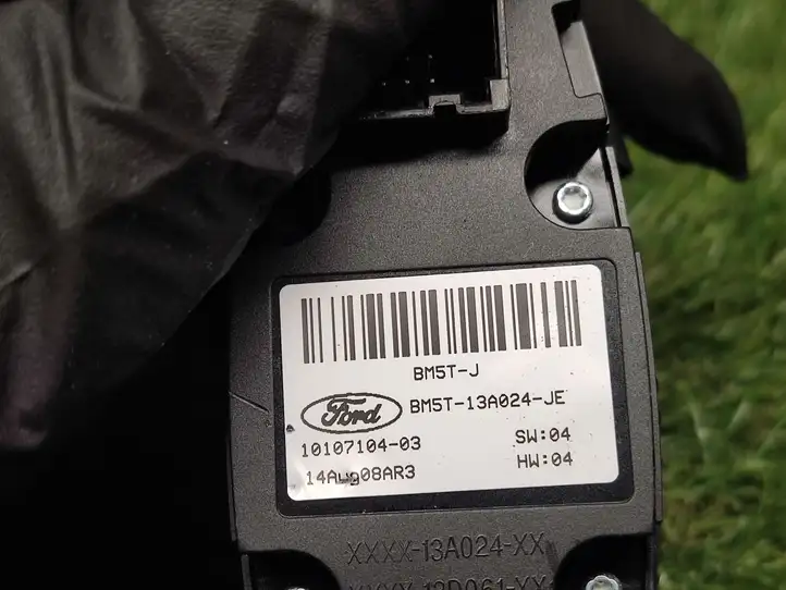 Ford Escape III (2013 - 2019) BM5T13A024JE Включатель фонарей — фото 2