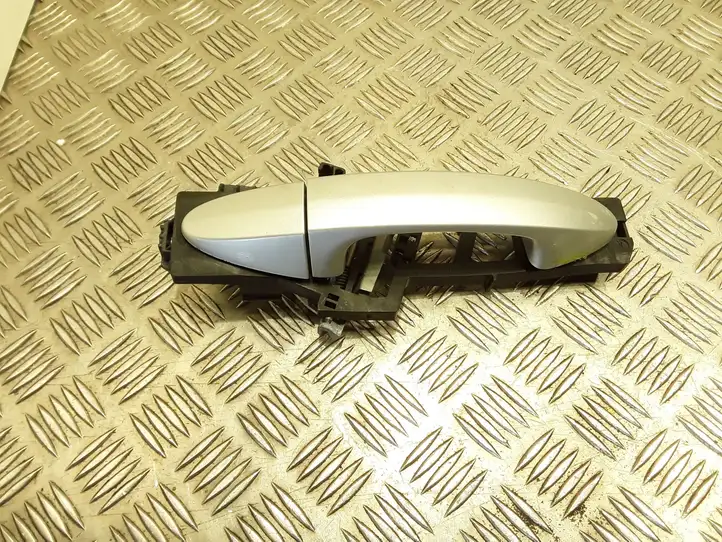 Ford Fiesta (2009 - 2012) 8A61A224A36 Наружная ручка двери — фото 1