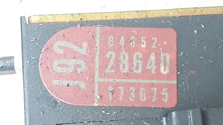 Toyota Avensis Verso (2001 - 2004) 8465228640 Переключатель стеклоочистителей — фото 2