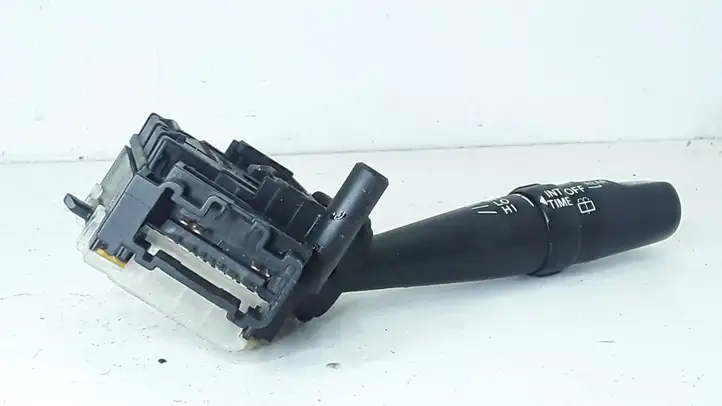 Toyota Avensis Verso (2001 - 2004) 8465228640 Переключатель стеклоочистителей — фото 3
