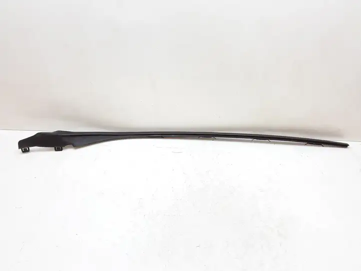 Volvo S60 (2010 - 2013) 31335865 Накладка стоек лобового стекла — фото 1