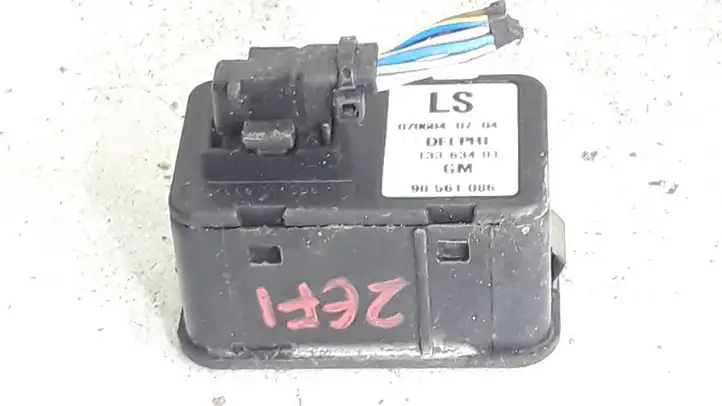 Opel Zafira A (1999 - 2003) 13363401 Кнопка стеклоподъемников — фото 2