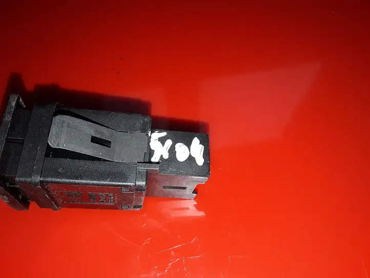 Volkswagen Polo (2001 - 2005) 6Q0959621 Кнопка обогрева стекла — фото 2