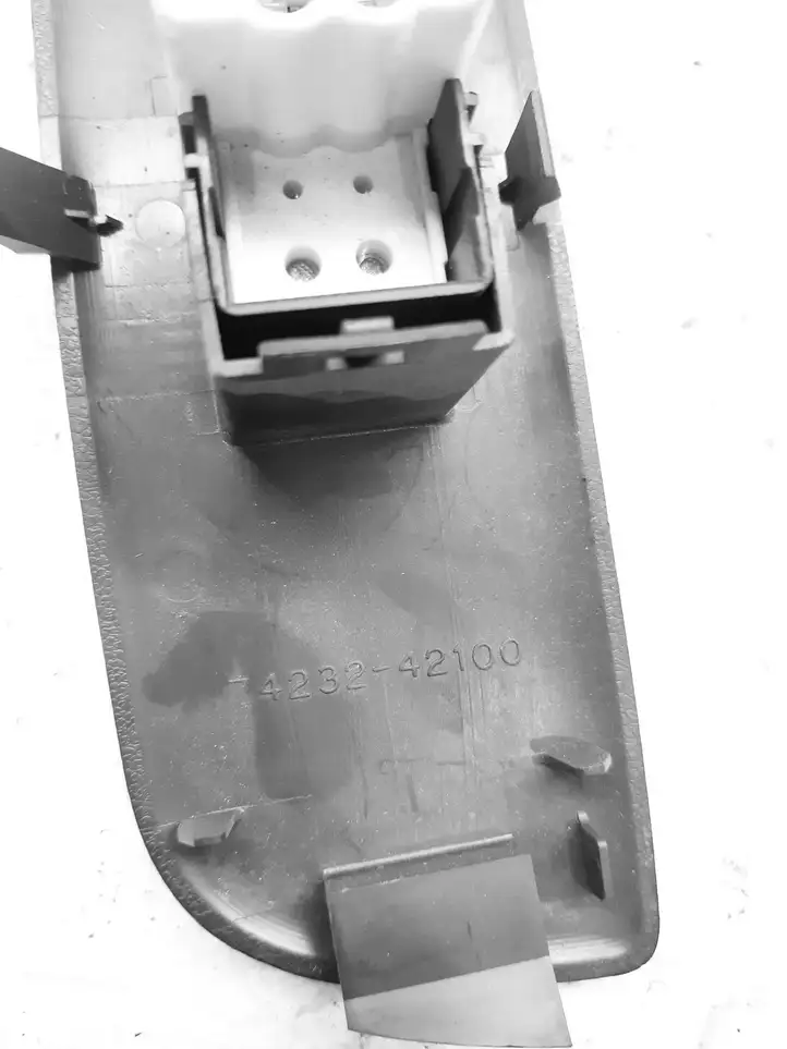 Toyota RAV 4 (XA20) (2000 - 2005) 742324100 Блок кнопок стеклоподъемников — фото 3
