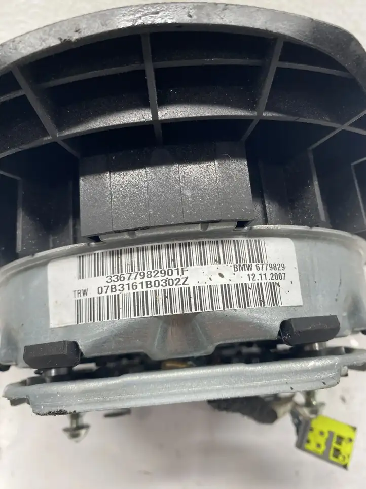 BMW 3 E90 E91 (2005 - 2012) 6779829 Подушка безопасности руля — фото 3