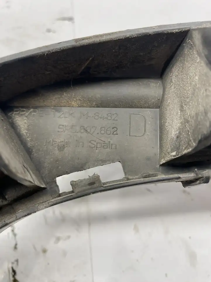 Seat Toledo II (1M) (1998 - 2006) 5P5807862 Другая часть кузова — фото 2