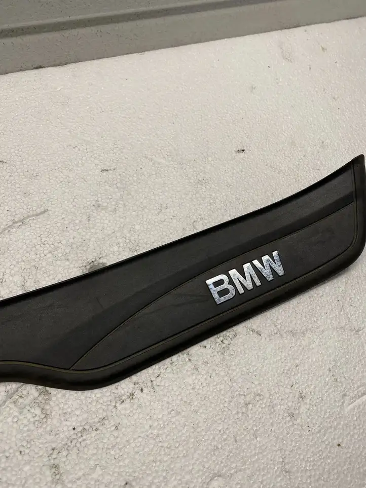 BMW 3 E90 E91 (2005 - 2012) 7060286 Наружная отделка заднего порога — фото 2