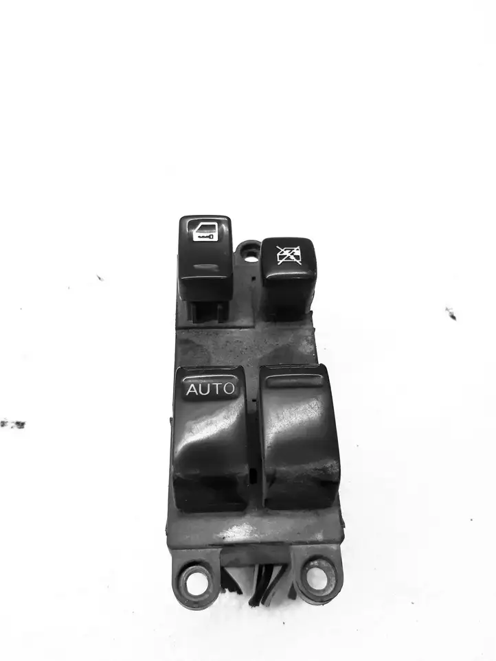 Nissan Almera N16 (2000 - 2010) 3Y28 Блок кнопок стеклоподъемников — фото 1