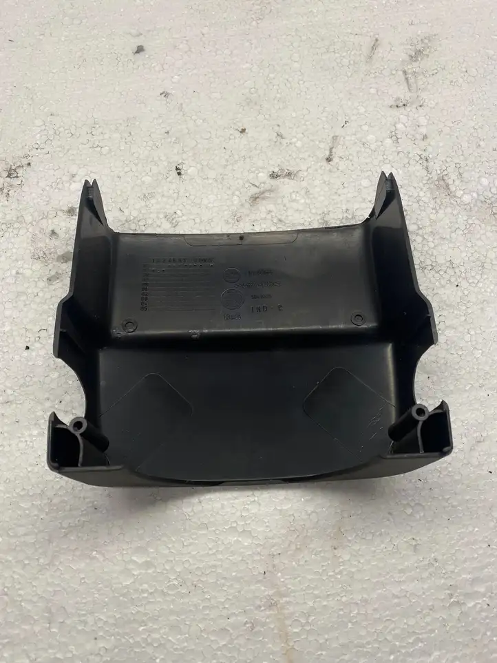 Volkswagen PASSAT B5 (1997 - 2000) 1841925 Обшивка рулевой колонки — фото 4