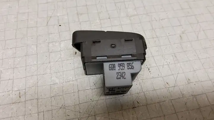 Volkswagen Polo (2001 - 2005) 6Q0959856 Блок кнопок стеклоподъемников — фото 2