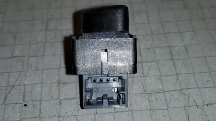 Volkswagen Polo (2001 - 2005) 6Q0959856 Блок кнопок стеклоподъемников — фото 3