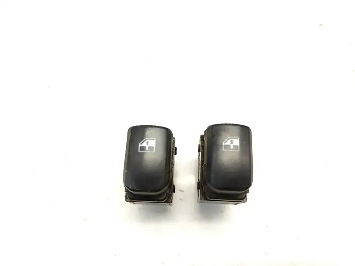 Hyundai Santa Fe (2005 - 2009) Кнопка стеклоподъемников — фото 1