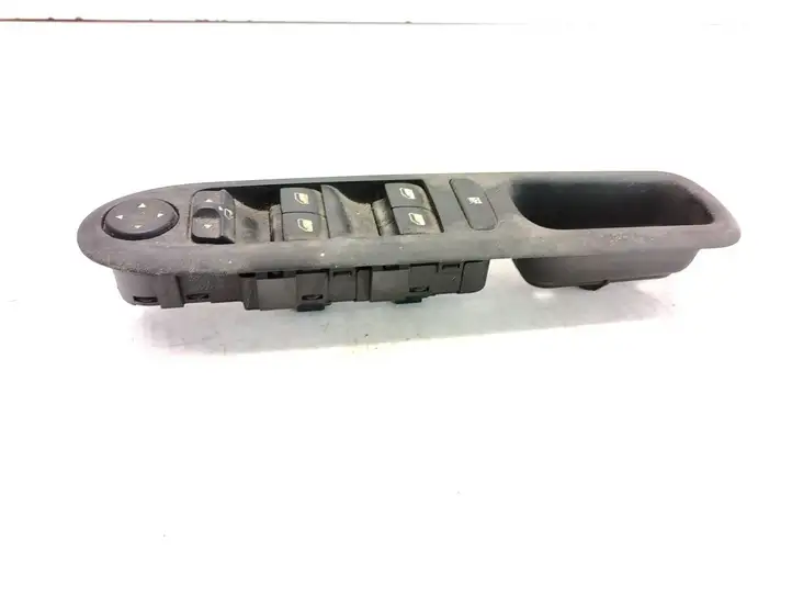 Peugeot 407 (2004 - 2011) 53269704 Блок кнопок стеклоподъемников — фото 3